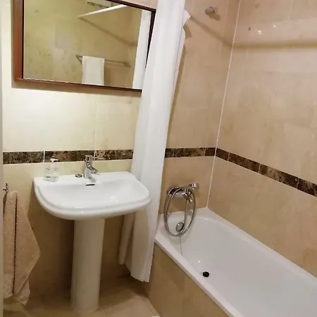 La Premiere-loft Centrico Tranquilo Con Parking Y Wifi Διαμέρισμα Βίγκο